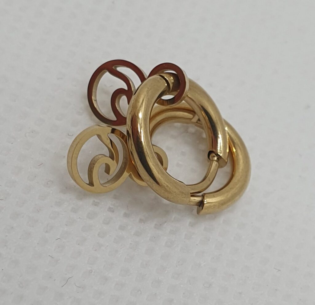 Pendientes de acero con baño de oro (0101000039)
