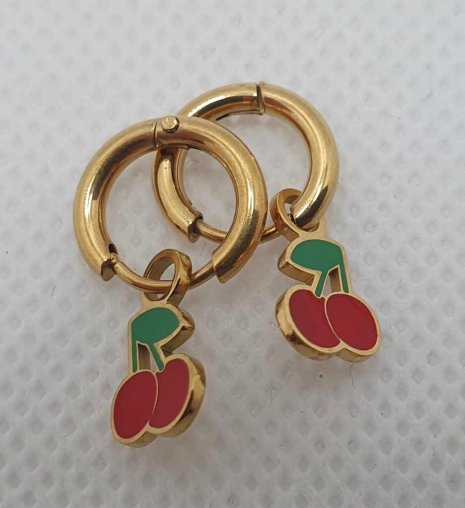 Pendientes de acero con baño de oro y esmalte, cerezas (0101000034)