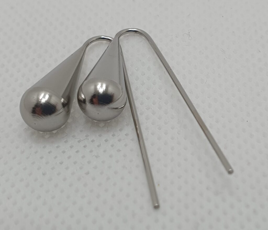 Pendientes de acero con baño de oro (0101000016)