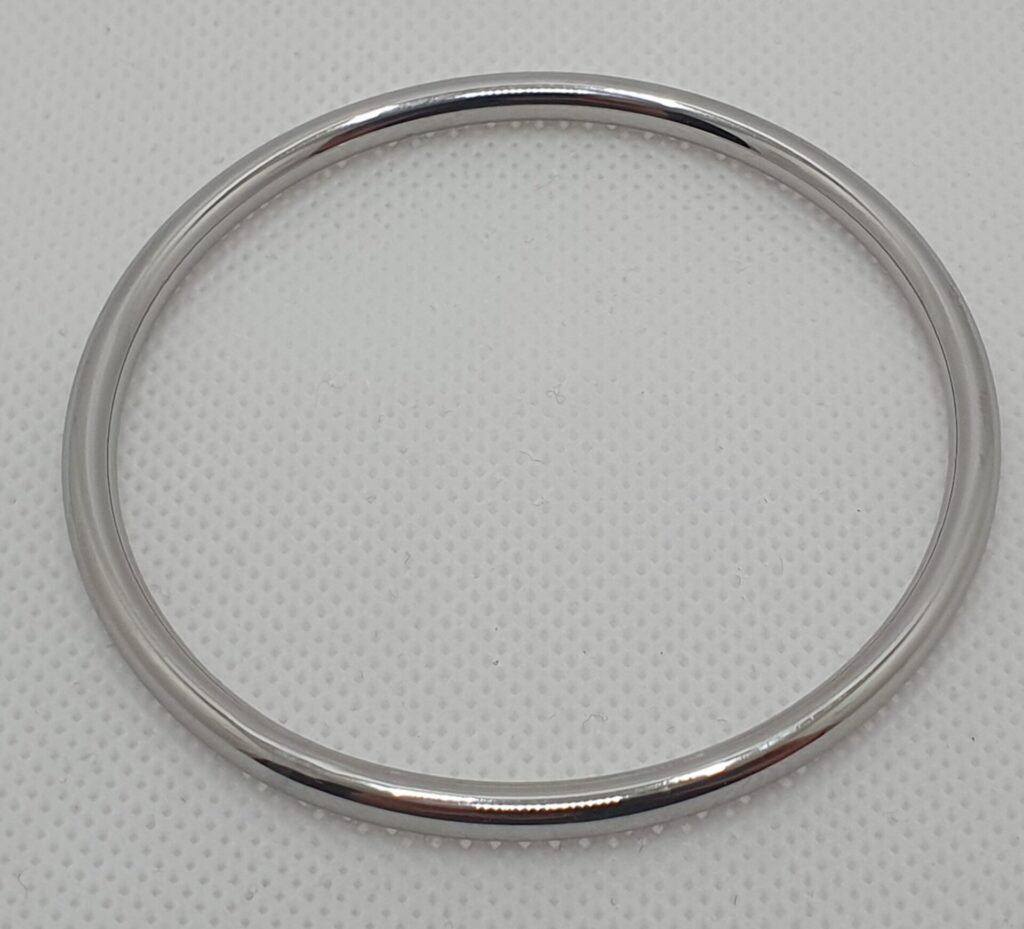 Pulsera rígida de acero, 6,50 cms diámetro (0401000007)