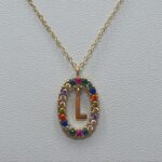 Gargantilla de acero con baño de oro, letra L, 40 cms de largo + 5 cms de extensión (2401000019)