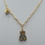 Gargantilla de acero con baño de oro, oso en dorado y plateado, 40 cms de largo + 5 cms de extension (2401000025)