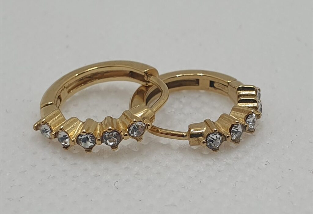 Pendientes acero con baño de oro (0101000020)