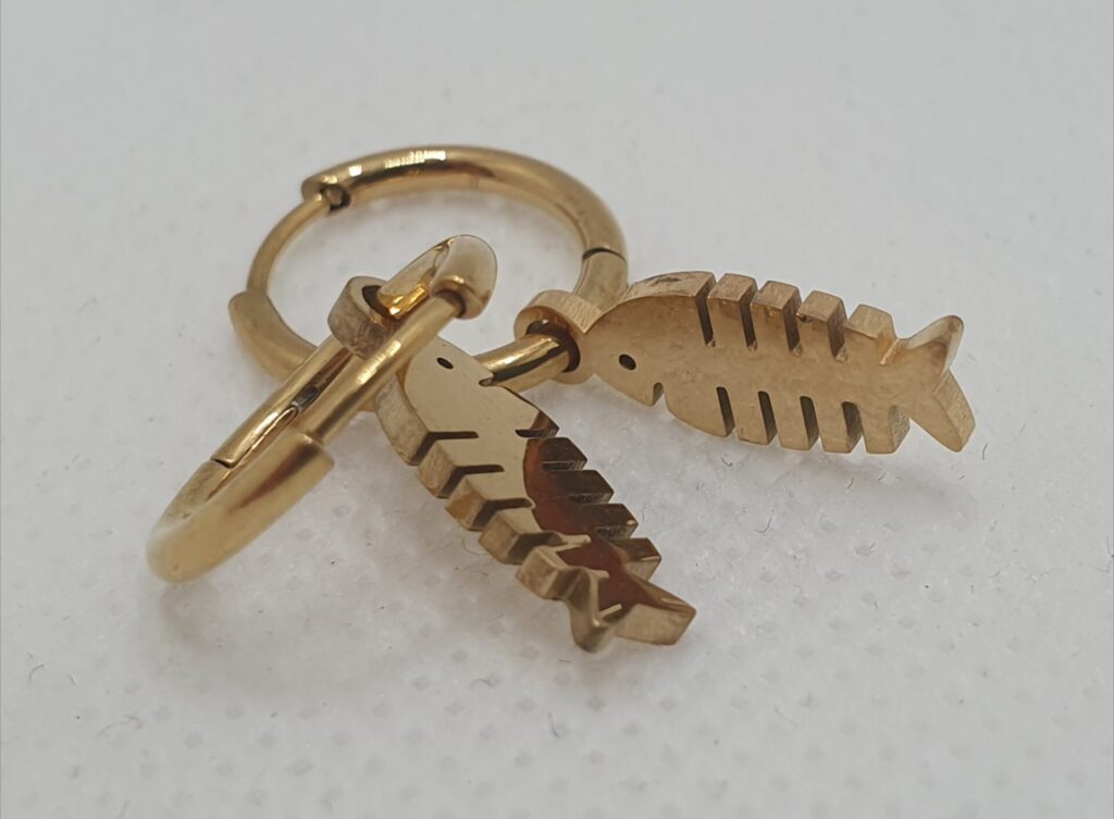 Pendientes acero con baño de oro (0101000023)