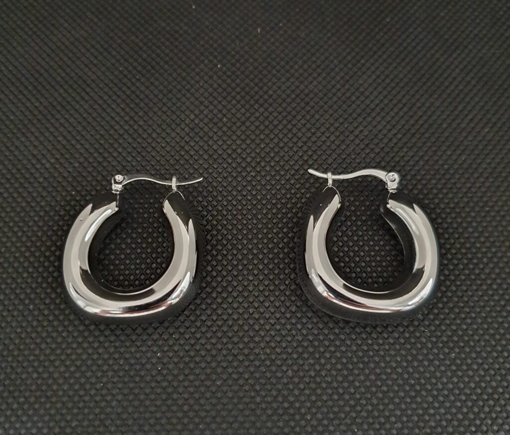Pendientes de acero (01010090)